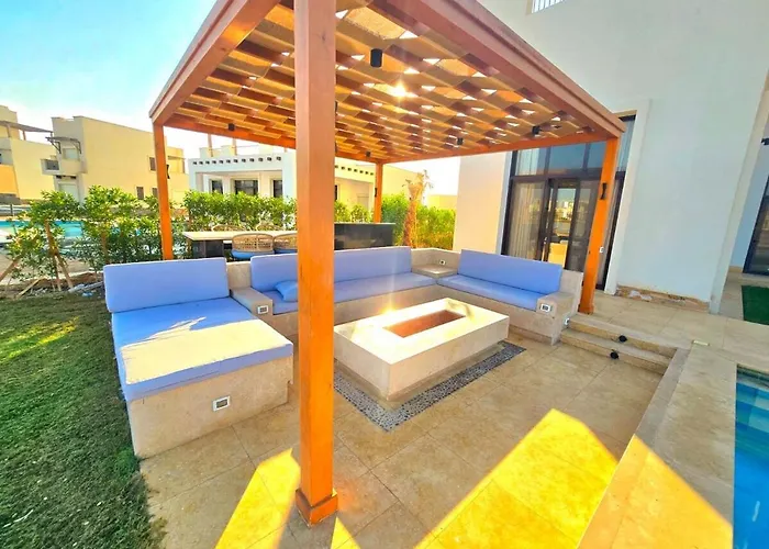 El Gouna Cyan The Range 4bds With Private Pool Vakantiehuis *